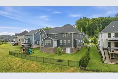 319 Crest Ln, Adams Township, PA 16046 - Photo 39