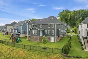 319 Crest Ln, Adams Township, PA 16046 - Photo 39