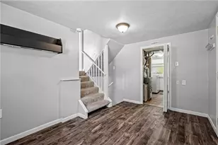 365 Fruitwood Dr, Bethel Park, PA 15102 - Photo 21