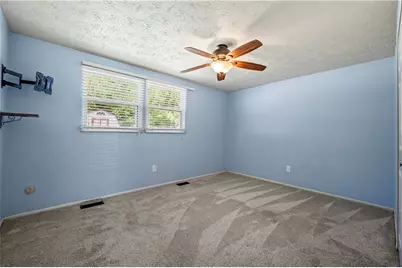365 Fruitwood Dr, Bethel Park, PA 15102 - Photo 15