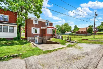 6821 Buchanan Ave, West Mifflin, PA 15122 - Photo 21