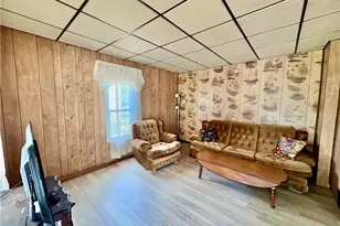 437 Liberty St, Harmony Boro, PA 16037 - Photo 23