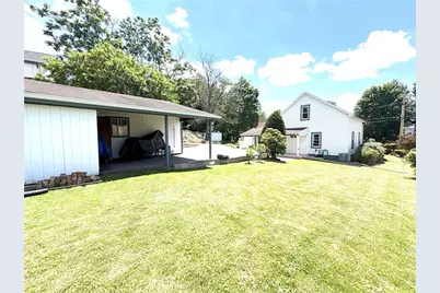 437 Liberty St, Harmony Boro, PA 16037 - Photo 11