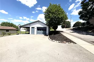 437 Liberty St, Harmony Boro, PA 16037 - Photo 7