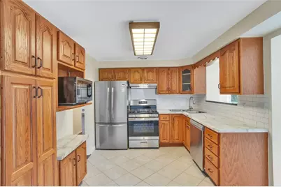 235 Ryan Dr, Scott Township, PA 15220 - Photo 21