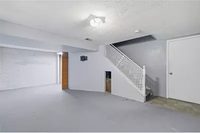 515 Cresthaven Drive, Pittsburgh, PA 15239 - Photo 37