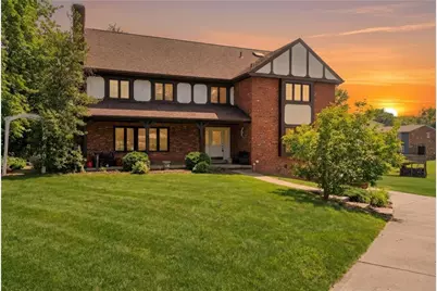 17 Grant Cir, South Fayette, PA 15057 - Photo 3