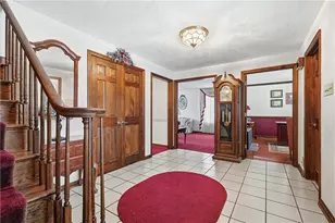 17 Grant Cir, South Fayette, PA 15057 - Photo 5