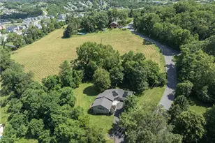 147 Lindley Rd, North Strabane, PA 15317 - Photo 35