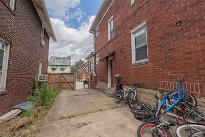 1425 Forsythe St, Pittsburgh, PA 15212 - Photo 23