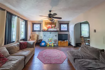 1425 Forsythe St, Marshall Shadeland, PA 15212 - Photo 5