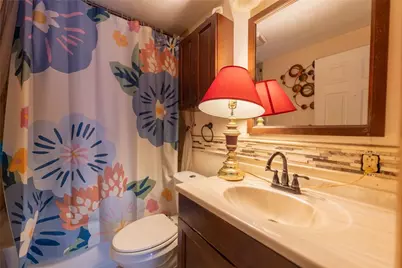 1425 Forsythe St, Marshall Shadeland, PA 15212 - Photo 17