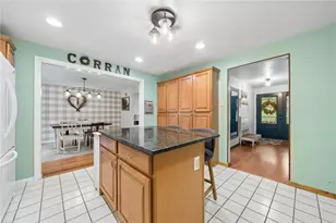 4067 Briarwood Dr, Jeannette, PA 15644 - Photo 3