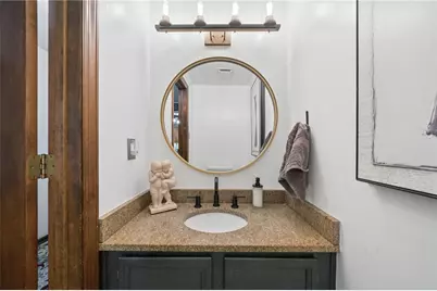 4067 Briarwood Dr, Jeannette, PA 15644 - Photo 27