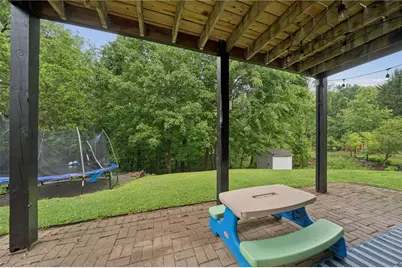 4067 Briarwood Dr, Jeannette, PA 15644 - Photo 27