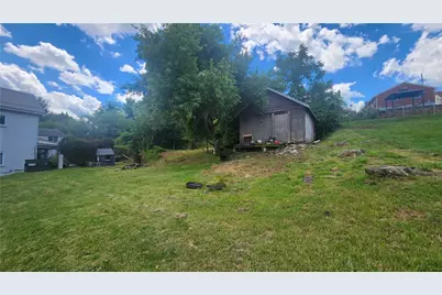 2404 Easler St, McKeesport, PA 15132 - Photo 25