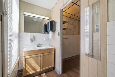 806 West St, Homestead, PA 15120 - Photo 23