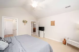 1031 Silver Oak Dr, Connoquenessing Township, PA 16053 - Photo 19
