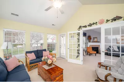 1031 Silver Oak Dr, Connoquenessing Township, PA 16053 - Photo 7
