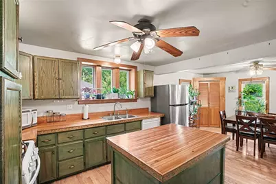 213 Morrison Ave, Perry Township, PA 16117 - Photo 9