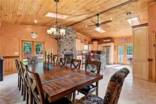 2516 Clayton Rd, White Township, PA 15010 - Photo 3