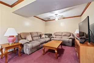 204 Manor Dr, Pittsburgh, PA 15236 - Photo 19