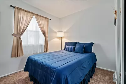 204 Manor Dr, Pittsburgh, PA 15236 - Photo 13