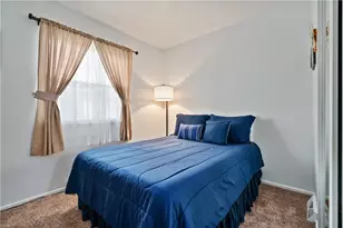 204 Manor Dr, Pittsburgh, PA 15236 - Photo 13
