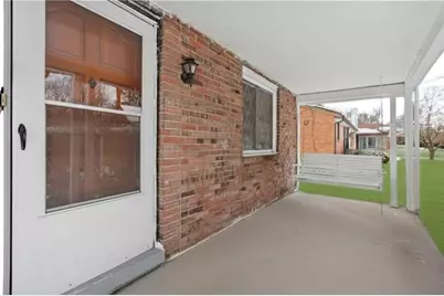 1034 Elwell St, Pittsburgh, PA 15207 - Photo 3