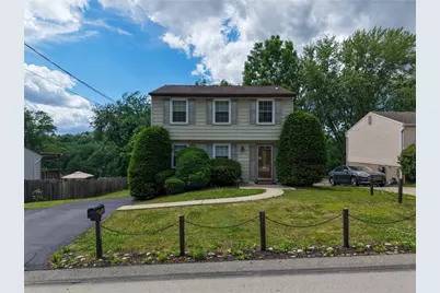 464 Tivoli Rd, Pittsburgh, PA 15239 - Photo 1