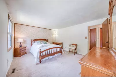464 Tivoli Rd, Pittsburgh, PA 15239 - Photo 11