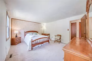 464 Tivoli Rd, Pittsburgh, PA 15239 - Photo 11