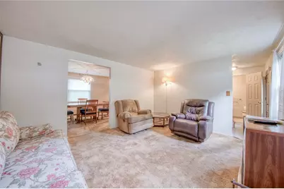 464 Tivoli Rd, Pittsburgh, PA 15239 - Photo 7