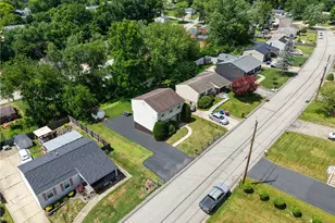 464 Tivoli Rd, Pittsburgh, PA 15239 - Photo 21