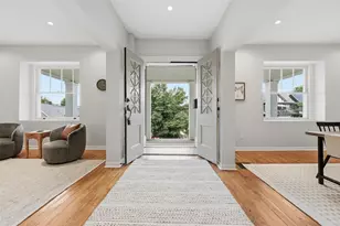 1006 Farragut St, Pittsburgh, PA 15206 - Photo 3
