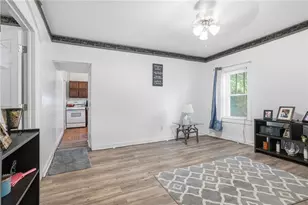 139 Leneake St, Wilkins Township, PA 15145 - Photo 7