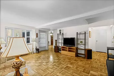 4601 Fifth #221, Pittsburgh, PA 15213 - Photo 11