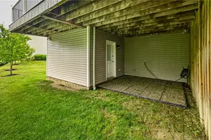 691 Freedom Dr, Collier Township, PA 15106 - Photo 31