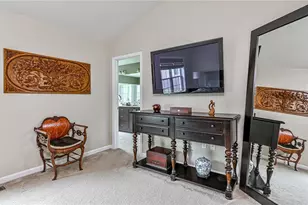691 Freedom Dr, Collier Township, PA 15106 - Photo 15