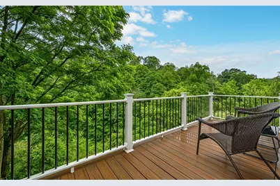 691 Freedom Dr, Collier Township, PA 15106 - Photo 29