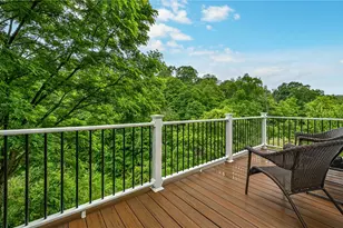 691 Freedom Dr, Collier Township, PA 15106 - Photo 29