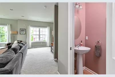 691 Freedom Dr, Collier Township, PA 15106 - Photo 13
