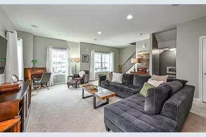 691 Freedom Dr, Collier Township, PA 15106 - Photo 3