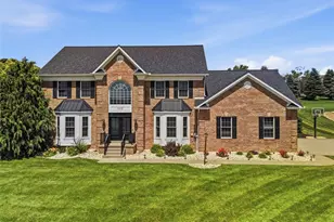 903 Gateway Cir, Greensburg, PA 15601 - Photo 1