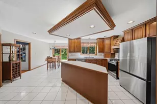 135 Elgin Ln, Adams Township, PA 16033 - Photo 9