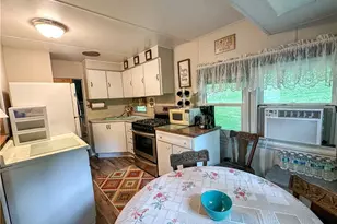 129 Old Farm Ln, Brady's Bend Township, PA 16028 - Photo 3