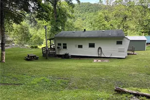 129 Old Farm Ln, Brady's Bend Township, PA 16028 - Photo 17