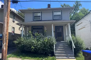 668 Hull St, Sharon, PA 16146 - Photo 3
