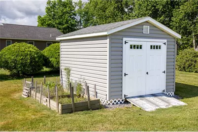 28 Cathie Drive, Sandy Lake Boro, PA 16145 - Photo 25