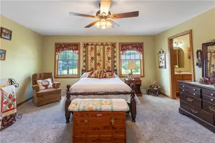 28 Cathie Dr, Sandy Lake Boro, PA 16145 - Photo 7